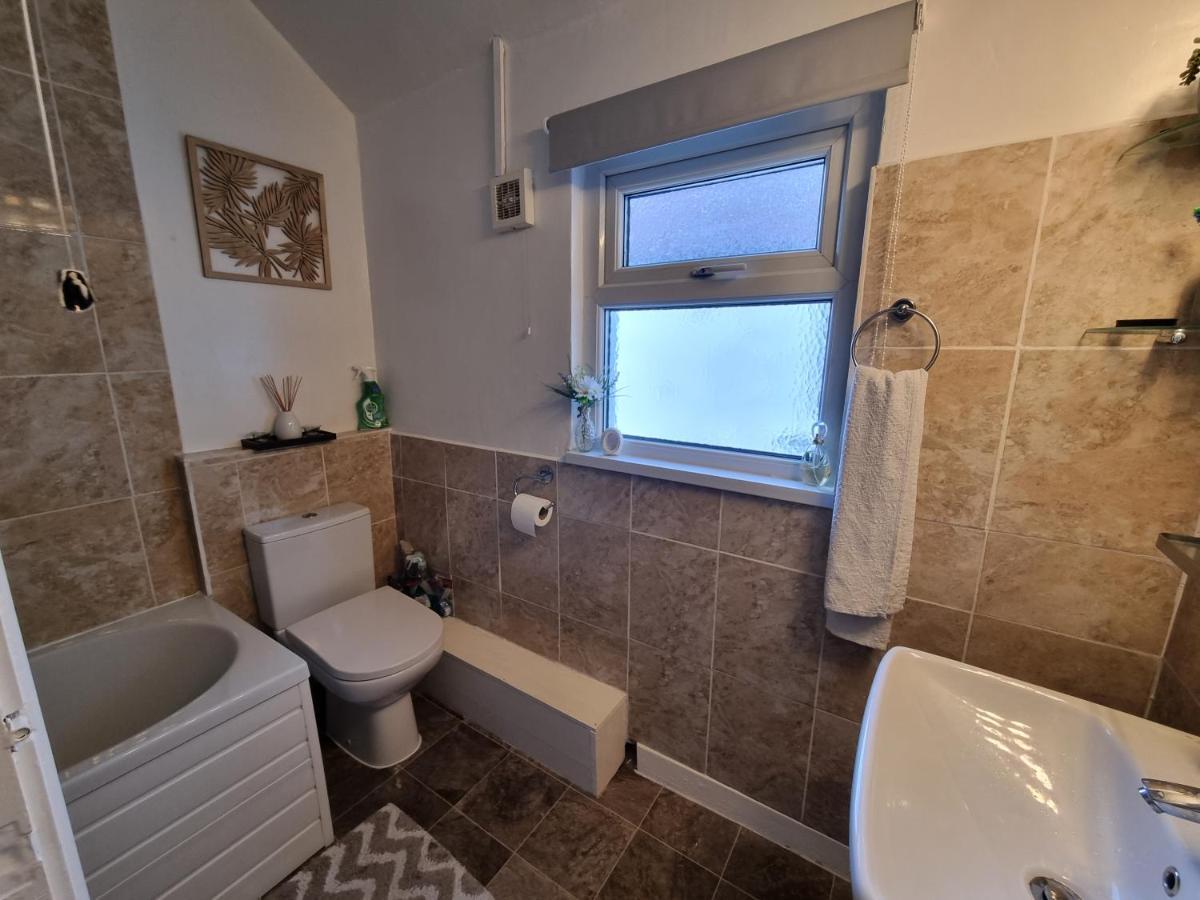 Private Double Room In Cardiff Exterior foto