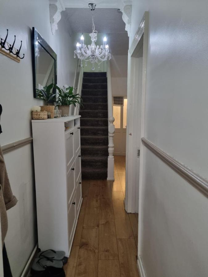 Private Double Room In Cardiff Exterior foto
