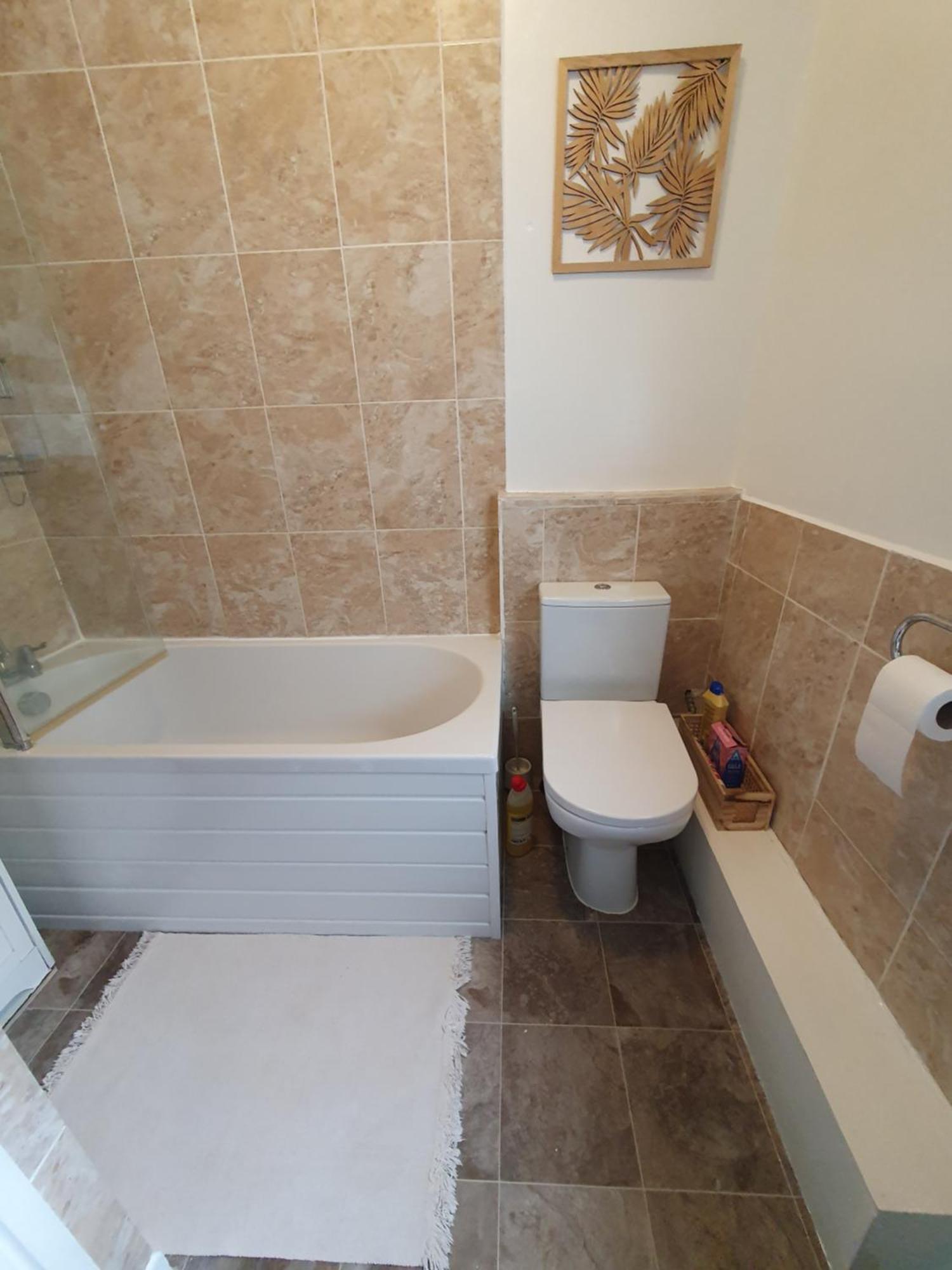 Private Double Room In Cardiff Exterior foto