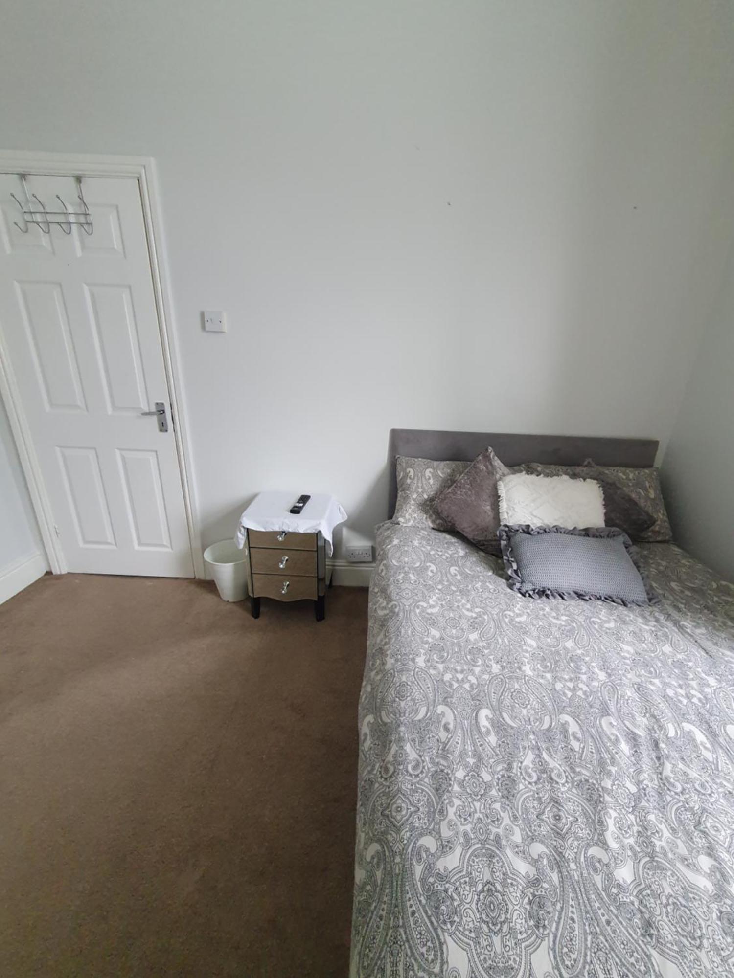 Private Double Room In Cardiff Exterior foto